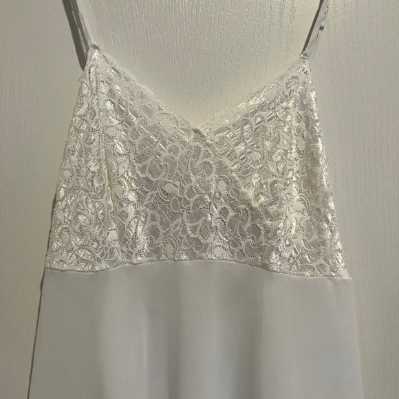 White Lace Sheer Night Gown with Bows on the Back - Picture 3 of 4